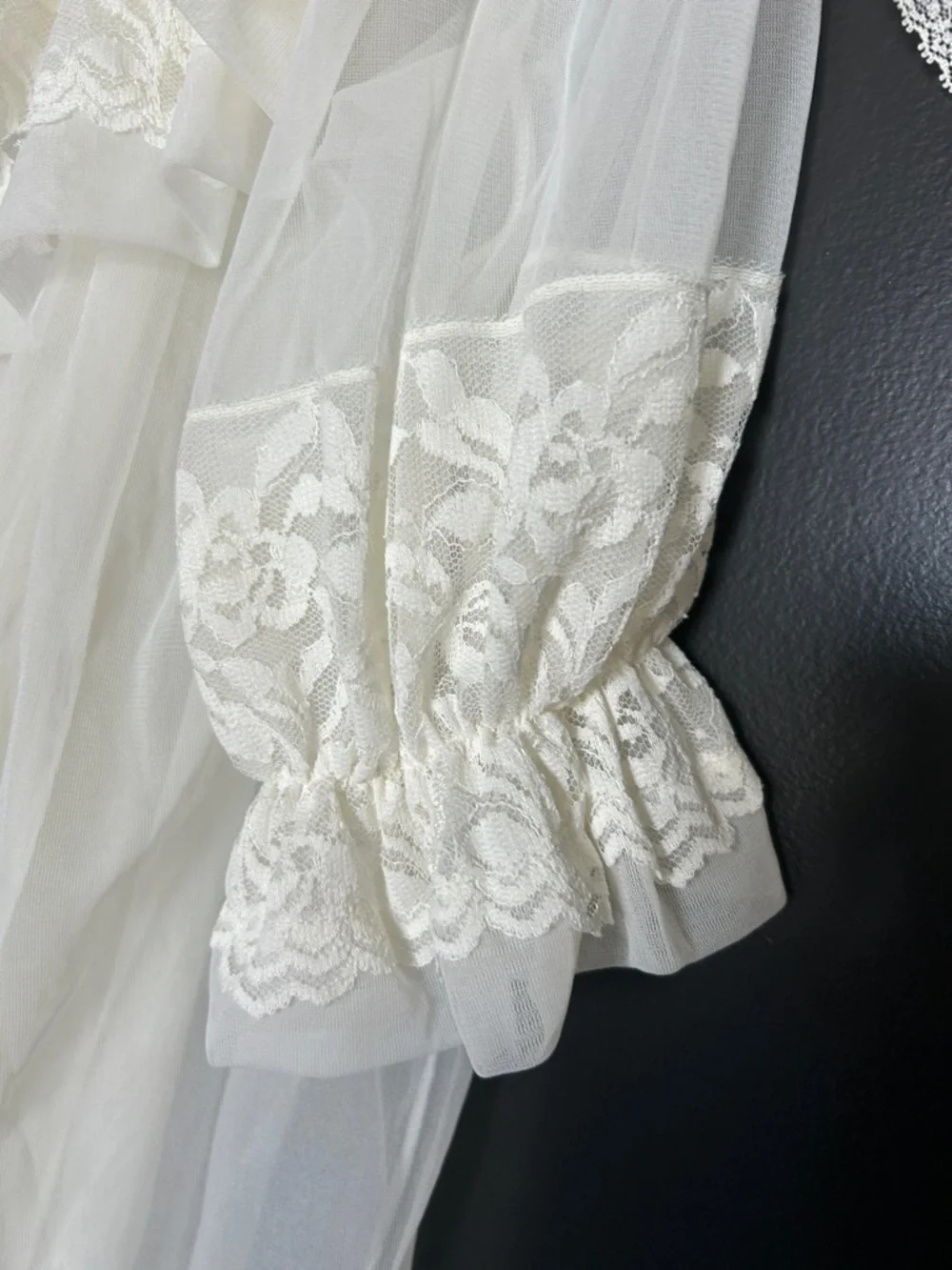 Vintage Sheer Lace Peignoir Set - Cream